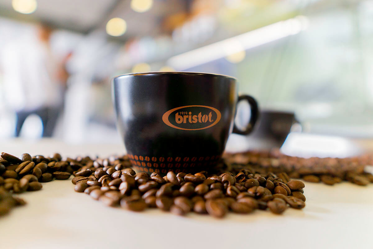 Bristot cup with coffee